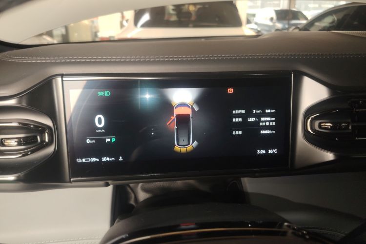 蔚来ES8 2020款 580KM 签名版 七座版中控内饰14