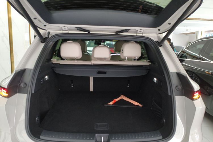 理想汽车 理想L6 2024款 Pro机舱底盘23