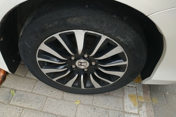 本田 凌派 2013款 1.8L 自动豪华版车身外观10