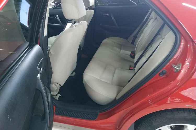 马自达6 2015款 2.0L 自动时尚型中控内饰7004