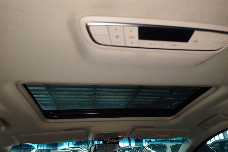 别克GL8 2018款 ES 28T 舒适型 国VI局部细节22