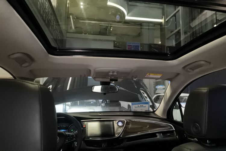 别克 昂科威 2018款 20T 两驱领先型中控内饰22