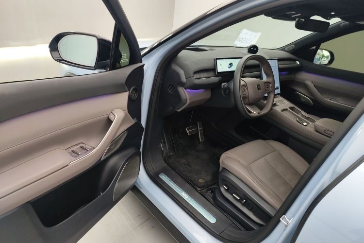 蔚来ES7 2022款 75kWh中控内饰7003