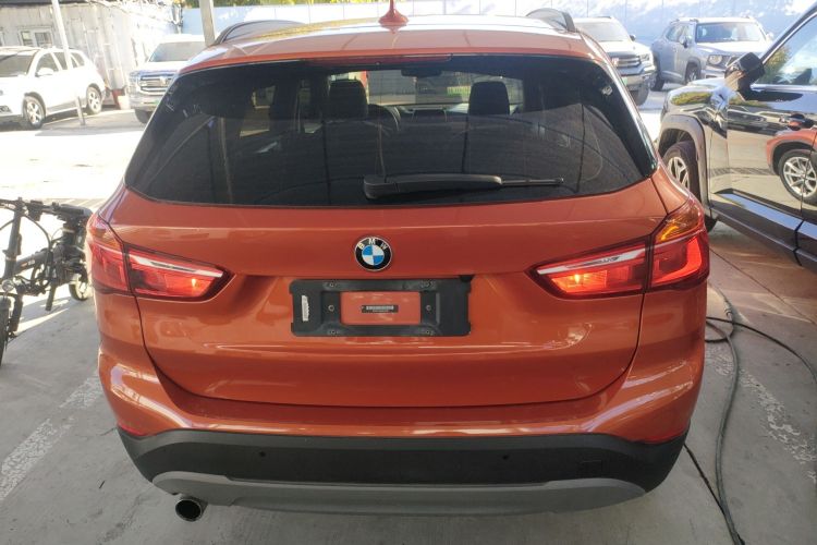 宝马X1 2018款 sDrive18Li 时尚型车身外观6