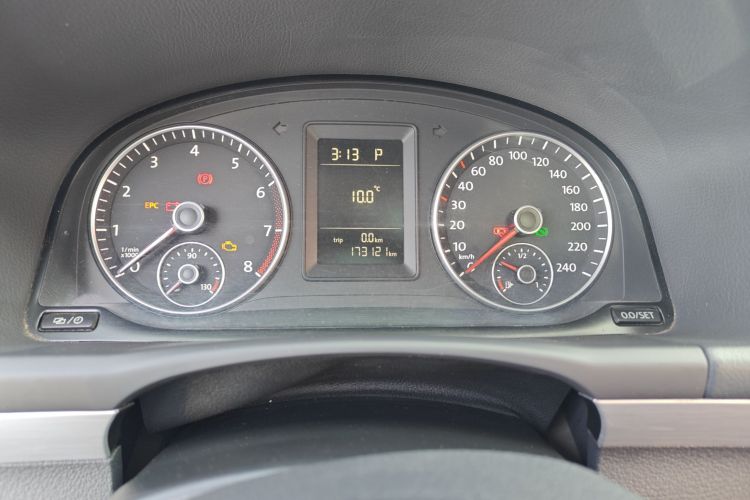 大众 途安 2014款 1.4T DSG 30周年纪念版中控内饰14