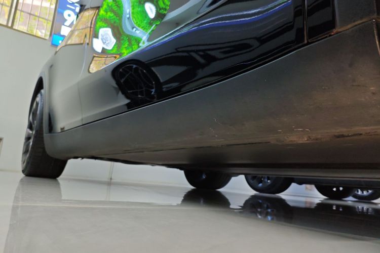 特斯拉 Model Y 2022款 改款 长续航全轮驱动版局部细节9001