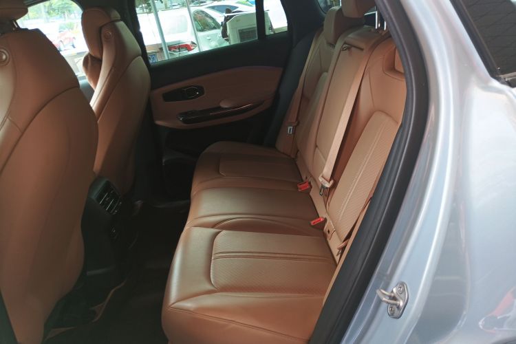 蔚来ES6 2020款 465KM 性能版中控内饰7004