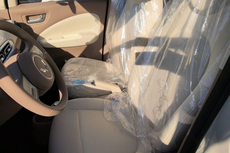 五菱汽车 宏光MINIEV 2025款 四门版 进阶款中控内饰19