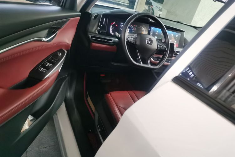 长安CS75 PLUS 2020款 1.5T 自动豪华型中控内饰20