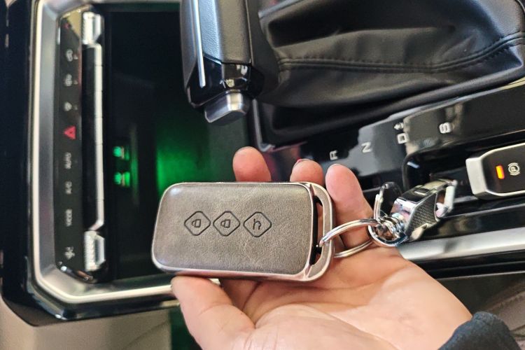 五菱汽车 五菱星辰 2021款 1.5T CVT星曜版中控内饰7001