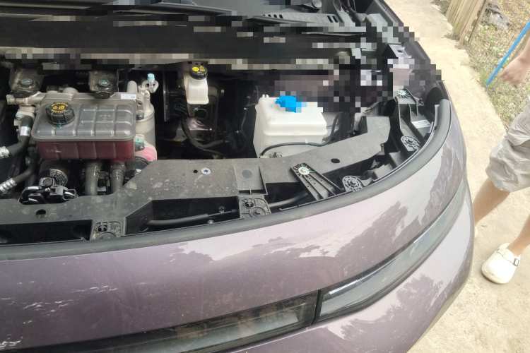 零跑汽车 零跑B10 2025款 510悦享版局部细节9007