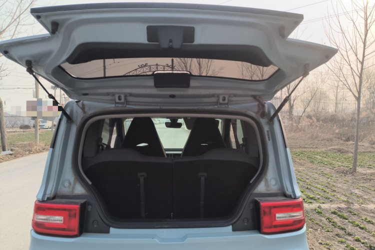 五菱汽车 宏光MINIEV 2022款 悦享款 磷酸铁锂机舱底盘23