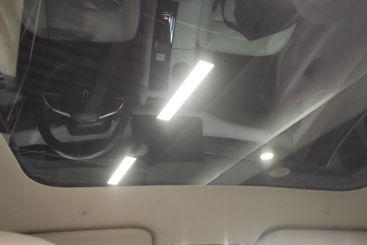 鸿蒙智行 问界M5 2022款 增程四驱性能版中控内饰22