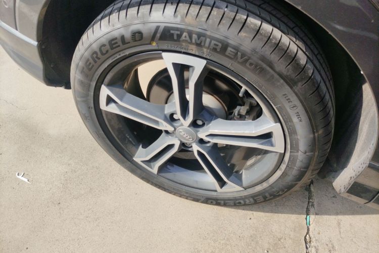 奥迪Q3 2021款 40 TFSI 时尚动感型车身外观6002