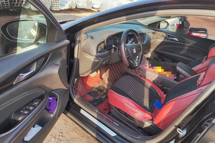 别克 君威 2024款 25T 超享版中控内饰20