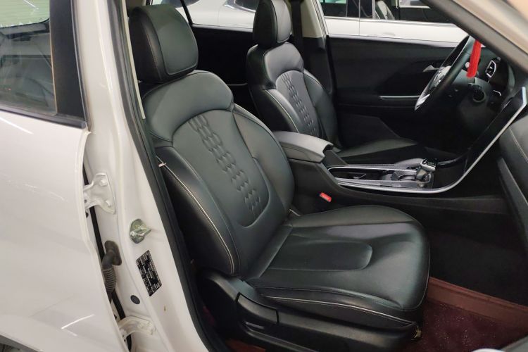 北京现代ix25 2020款 1.5L CVT GLS智能型局部细节41