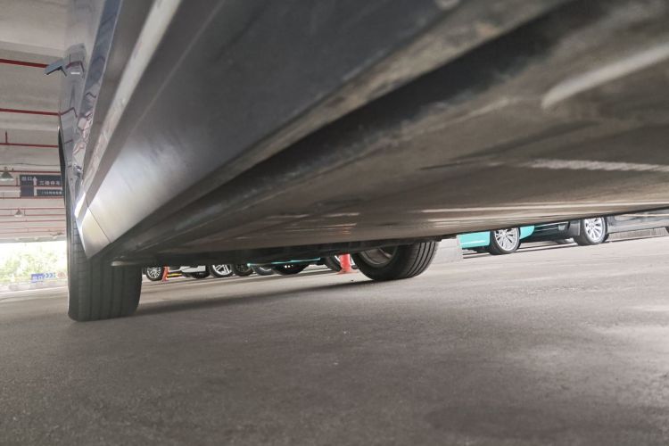 蔚来ES6 2020款 420KM 运动版局部细节9001