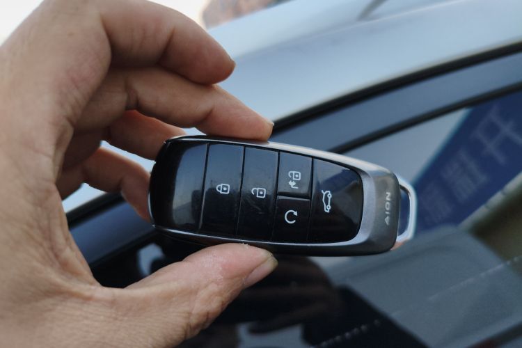 埃安 AION Y 2023款 Plus 510 乐享版中控内饰11