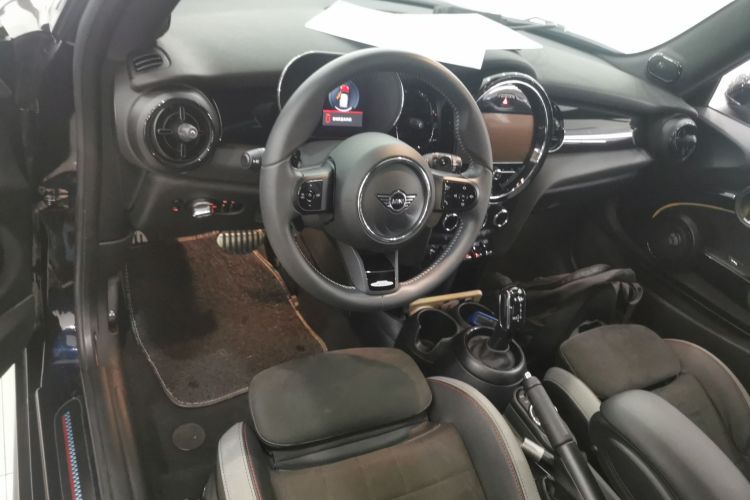 MINI 2022款 2.0T COOPER S 赛车手中控内饰7002