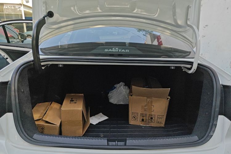 大众 速腾 2018款 1.6L 自动舒适型局部细节23