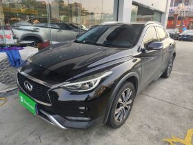 英菲尼迪QX30 2017款 2.0T 四驱运动版