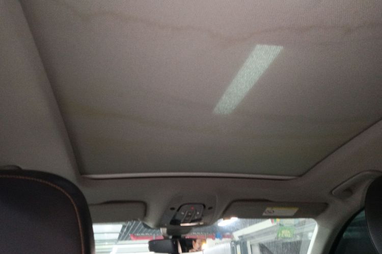 奥迪Q5L 2018款 45 TFSI 尊享时尚型 国V局部细节22