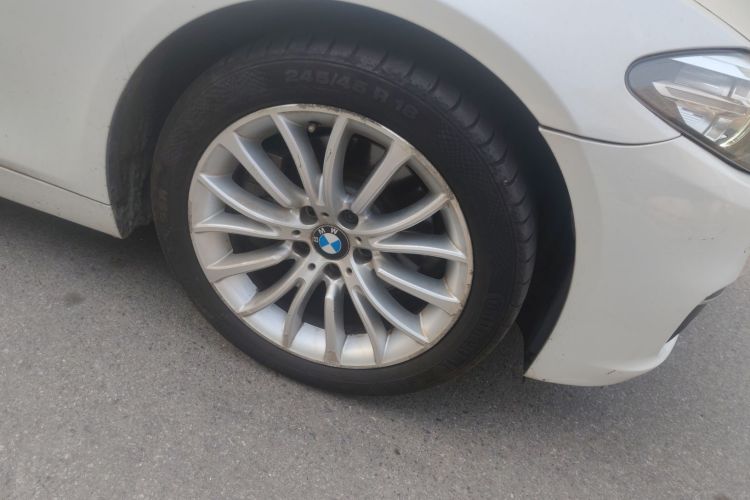 宝马5系 2014款 525Li 豪华设计套装车身外观6007