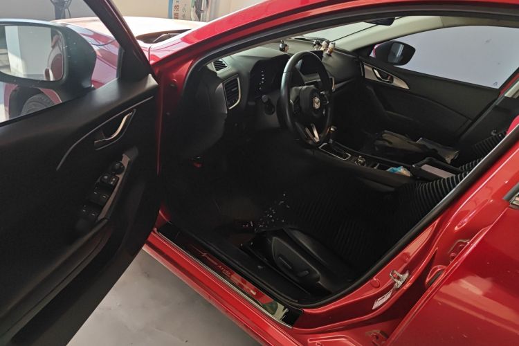 马自达3 昂克赛拉 2017款 三厢 2.0L 自动尊贵型 国V中控内饰20