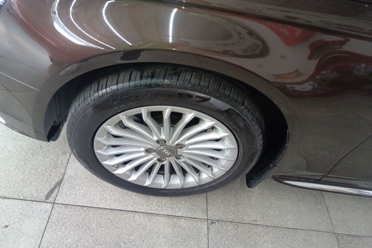 奥迪A4L 2016款 35 TFSI 典藏版 自动标准型车身外观6007