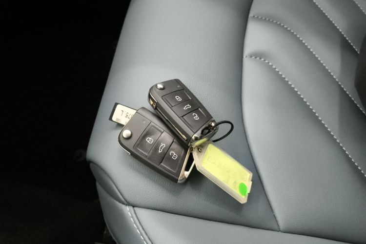 大众 途岳 2023款 330TSI 四驱月尊版中控内饰11