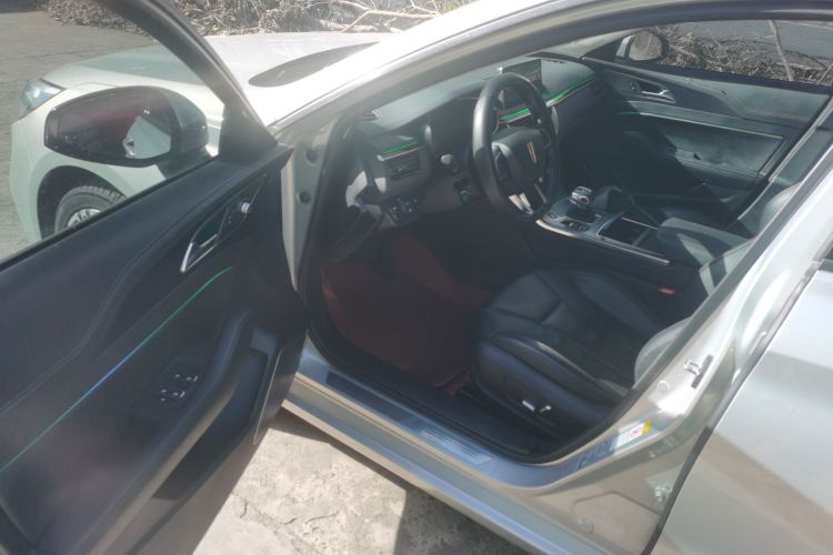 红旗H5 2022款 经典款 改款 1.8T 自动智联旗韵版中控内饰20