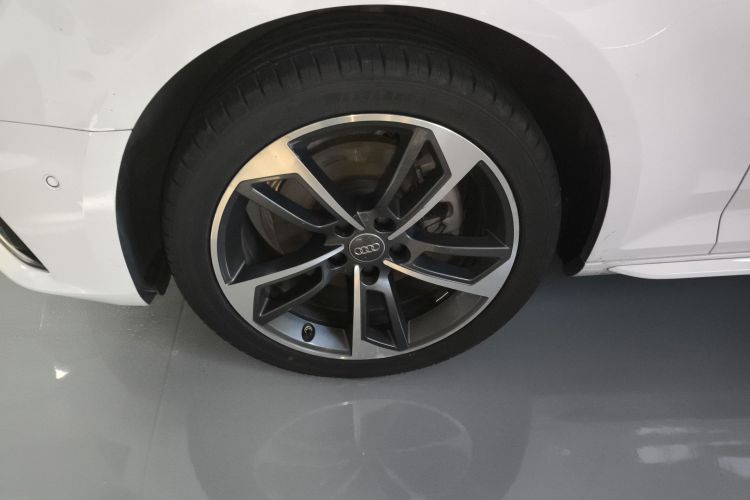 奥迪A4L 2019款 40 TFSI 时尚型 国VI车身外观6001