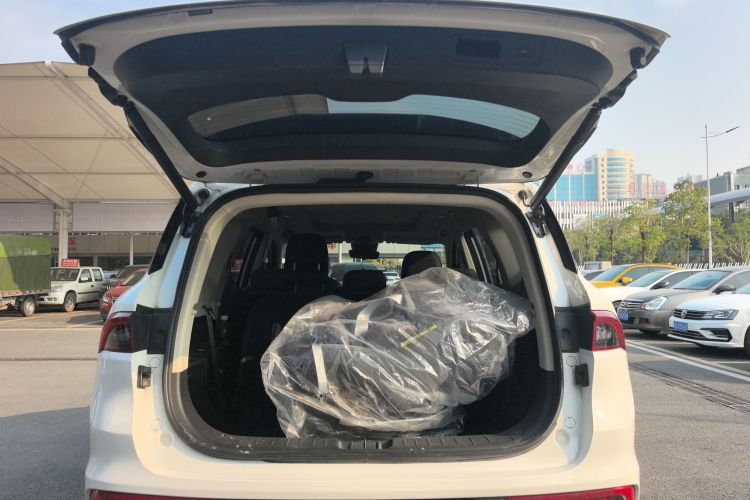 吉利汽车 豪越 2020款 1.8TD DCT旗舰型 7座机舱底盘23