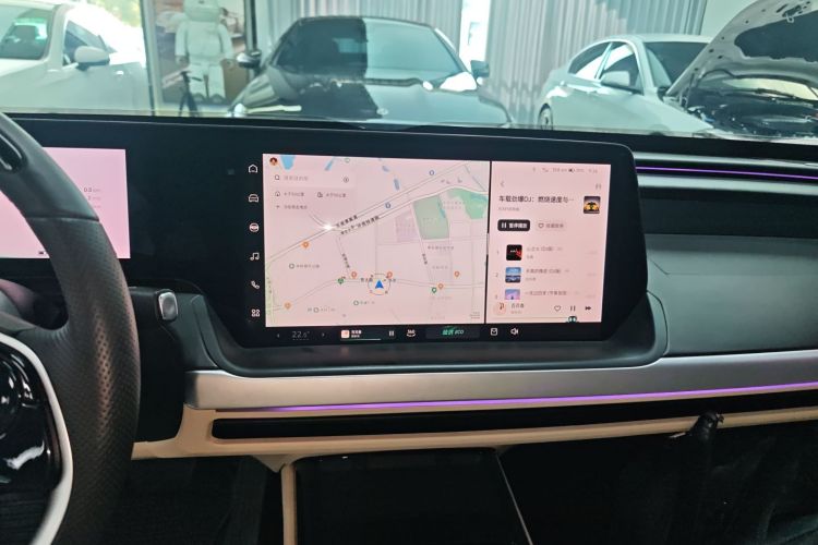 小鹏P7 2020款 586N中控内饰16