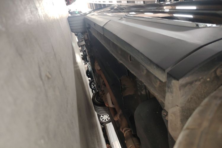 红旗HS7 2019款 3.0T 自动四驱智联旗畅版局部细节9002