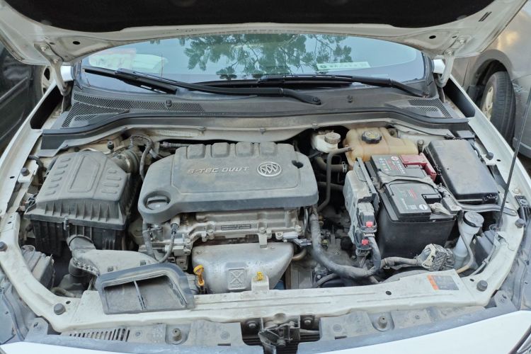 别克 英朗 2021款 改款 典范 1.5L 自动精英型机舱底盘24