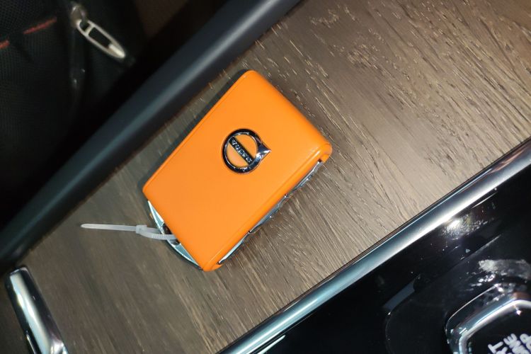 沃尔沃V90 2024款 Cross Country B5 AWD 智尊版中控内饰11