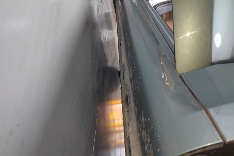 鸿蒙智行 问界M5 2023款 纯电四驱智驾版局部细节9001