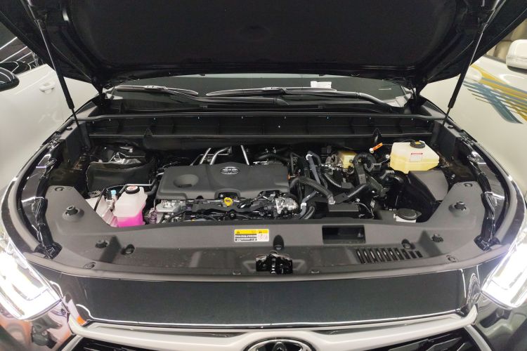 丰田 汉兰达 2026款 2.5L智能电混双擎两驱精英版 7座机舱底盘24