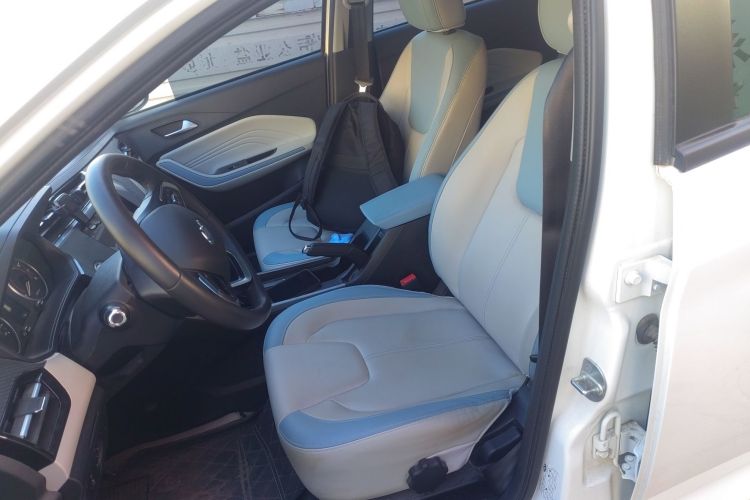 奇瑞 瑞虎3X 2022款 钻石版 1.5L CVT精英版中控内饰19