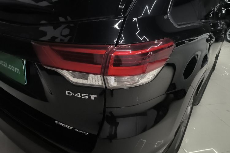 丰田 汉兰达 2021款 2.0T 四驱豪华版 7座车身外观9