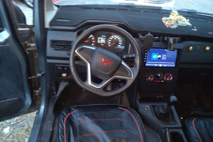 五菱汽车 五菱征程 2022款 2.0L 手动创业型中控内饰13