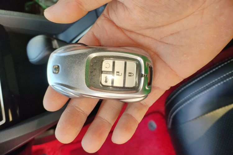 本田 思域 2019款 220TURBO CVT劲动版 国VI中控内饰7001