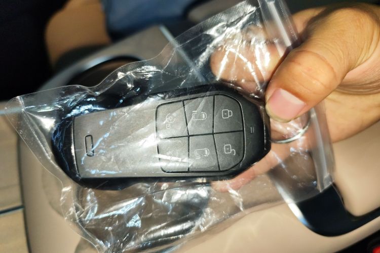 小鹏X9 2025款 650长续航 Max中控内饰11