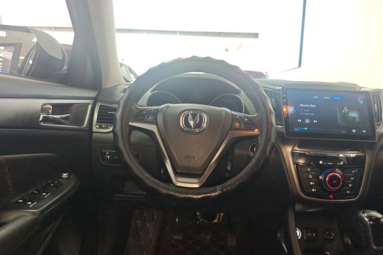 长安CS75 2016款 2.0L 手动豪华型 国V局部细节13