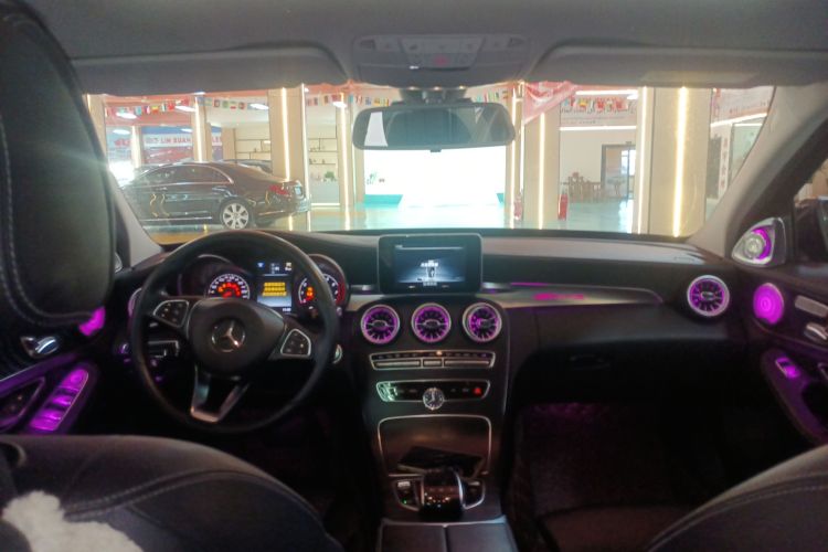 奔驰C级 2017款 C 200 L 运动版中控内饰7002