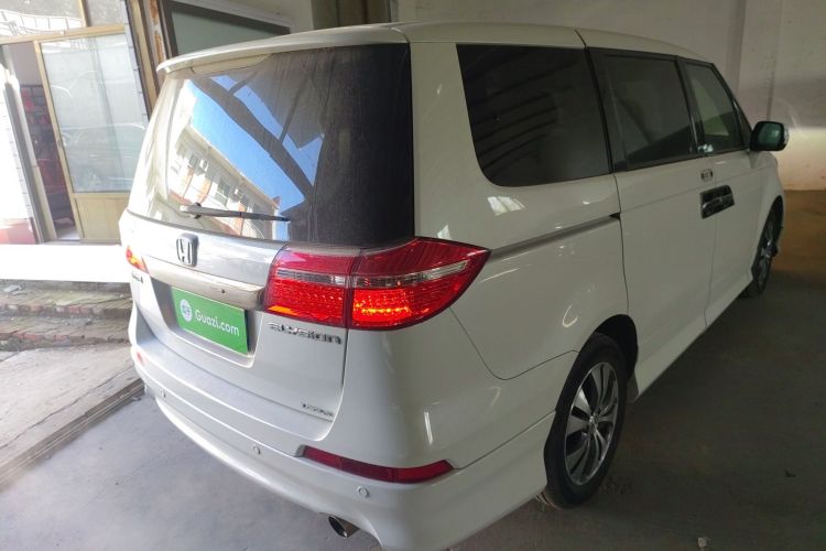 本田 艾力绅 2015款 2.4L VTi-S尊贵版车身外观7