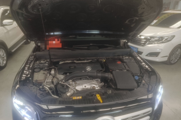 奔驰GLB 2023款 GLB 220 动感型局部细节24