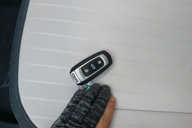 吉利银河 熊猫 2025款 210km 元气熊中控内饰11