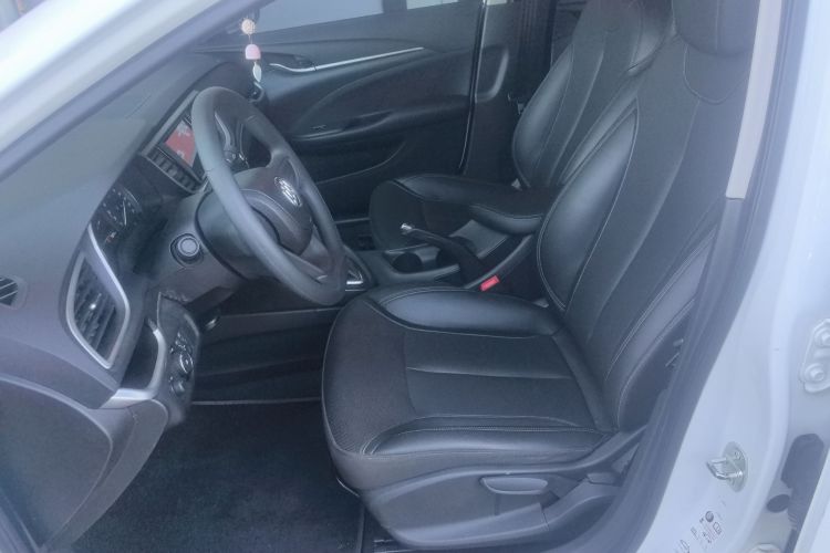 别克 英朗 2021款 1.3T 自动轻混动精英型中控内饰19